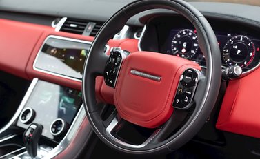 Land Rover Range Rover Sport 3.0 SDV6 Autobiography Dynamic 10