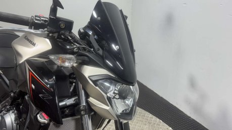 Kawasaki Z650 2017 29K NEW MOT SERVICED A2 BIKE 650CC NAKED TWIN SPORTS EXHAUST 31