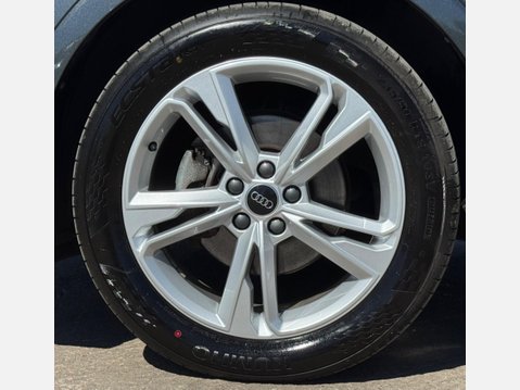 Audi Q3 2.0 TDI 35 S line S Tronic Euro 6 (s/s) 5dr 9