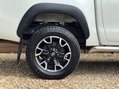 Toyota Hilux 2.4 HI-Luxury Invincible X D-4D 4WD Double Cab Auto 4WD 5dr 19
