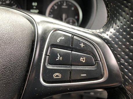 Mercedes-Benz Vito 110 PROGRESSIVE L2 1 owner Ex skyvan, 83,000m, parking sensors F+R 17