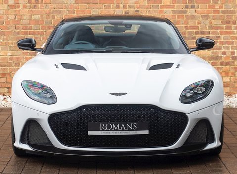 Aston Martin DBS Superleggera 4