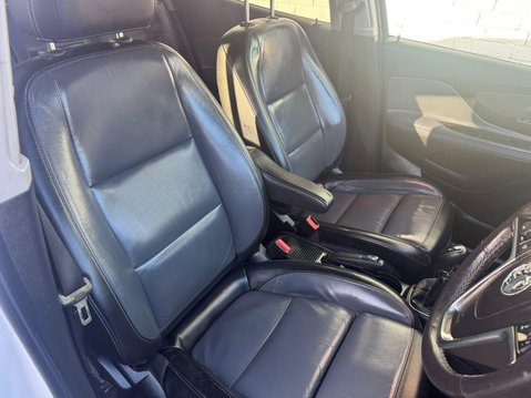 Vauxhall Mokka 1.6 SE 2WD Euro 5 (s/s) 5dr 10