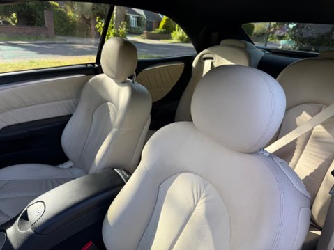 Mercedes-Benz CLK 3.0 CLK280 Sport Cabriolet 7G-Tronic 2dr 80