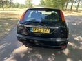Ford Focus GHIA 6