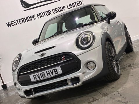 Mini Hatch 2.0 Cooper S Euro 6 (s/s) 3dr 8