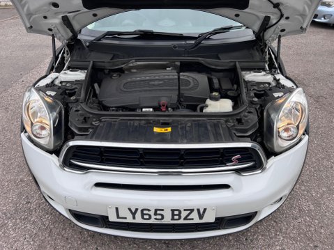 Mini Countryman 2.0 Cooper SD SUV 5dr Diesel Auto Euro 5 (143 ps) 21