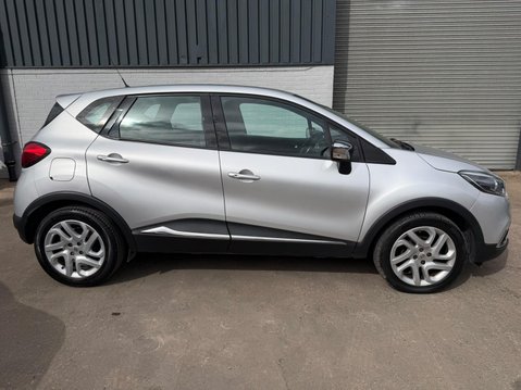 Renault Captur 0.9 TCe ENERGY Dynamique Nav Euro 6 (s/s) 5dr 7