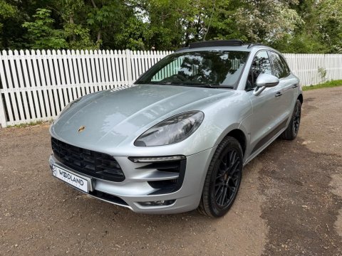 Porsche Macan GTS PDK 3