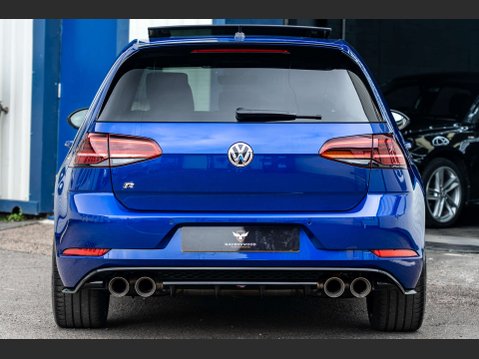 Volkswagen Golf 2.0 Golf R TSi 4Motion Semi-Auto 4WD 5dr 29