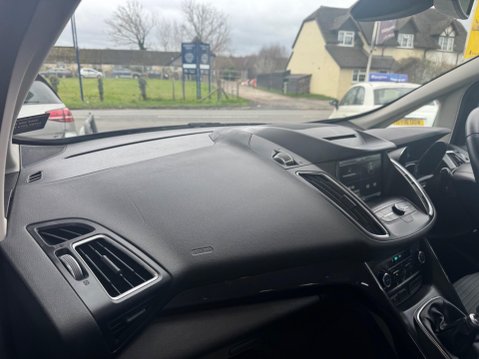 Ford C-Max 1.5 TDCi Titanium Euro 6 (s/s) 5dr 31