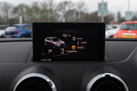 Audi A3 TFSI BLACK EDITION 27