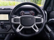 Land Rover Defender D250 SE County Edition 12