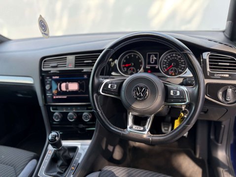 Volkswagen Golf 1.5 Golf R-Line TSi Evo 5dr 53