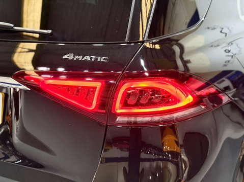Mercedes-Benz GLE 2.9 GLE400d AMG Line (Premium Plus) SUV 5dr Diesel G-Tronic 4MATIC Euro 6 ( 32