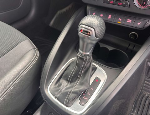 Audi A1 1.4 A1 Sportback TFSI S Line Nav Semi-Auto 5dr 24