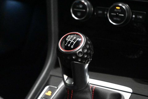 Volkswagen Golf 2.0 Golf GTi Performance TSi 3dr 47