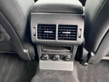 Jaguar F-Pace 2.0 D180 R-Sport Auto AWD Euro 6 (s/s) 5dr 33