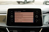 Volkswagen T-Roc STYLE TSI 27