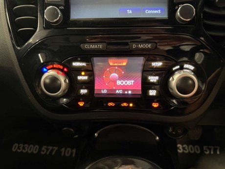 Nissan Juke 1.2 DIG-T Tekna SUV 5dr Petrol Manual Euro 6 (s/s) (115 ps) 19