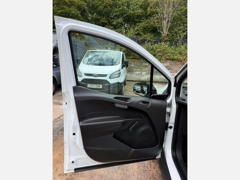 Ford Transit Courier 1.0 EcoBoost Leader Panel Van 4dr Petrol Manual L1 Euro 6 (s/s) (100 ps) 38