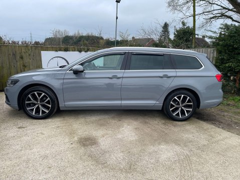 Volkswagen Passat 2.0 TDI EVO SEL Euro 6 (s/s) 5dr 7