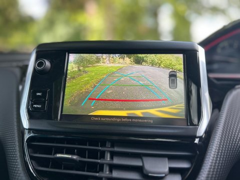 Peugeot 2008 PURETECH S/S GT LINE 6