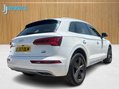 Audi Q5 2.0 TDI Sport SUV 5dr Diesel S Tronic quattro Euro 6 (s/s) (190 ps) 8