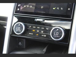 Land Rover Discovery R-DYNAMIC HSE MHEV 23