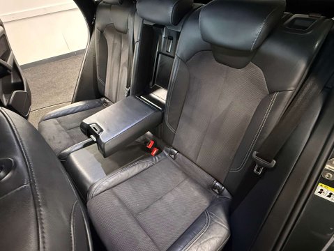 Audi Q5 2.0 Q5 S Line 40 TDI Quattro Semi-Auto 4WD 5dr 45