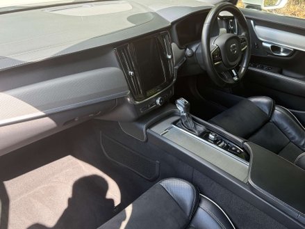 Volvo S90 2.0 S90 R-Design D4 Auto 4dr