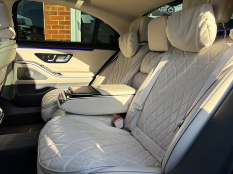 Mercedes-Benz S Class 2.9 S350Ld AMG Line (Premium Plus, Executive) Saloon 4dr Diesel G-Tronic+ 16