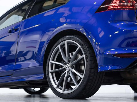 Volkswagen Golf 2.0 TSI BlueMotion Tech R Hatchback 3dr Petrol Manual 4Motion Euro 6 (s/s) 30