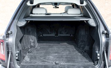 Rolls-Royce Cullinan 36