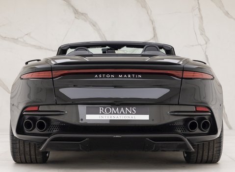 Aston Martin DBS Superleggera Volante 5