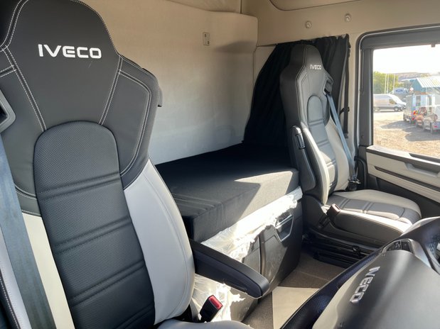 Iveco S-Way 500 AS440S50TX/FP 4000WB *new* 26