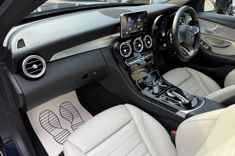 Mercedes-Benz C Class C250 D AMG LINE PREMIUM - 10 SERVICES - 2 OWNERS - LIGHT INTERIOR 26