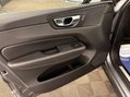 Volvo XC60 2.0 B4 MHEV Momentum Pro Auto AWD Euro 6 (s/s) 5dr 27