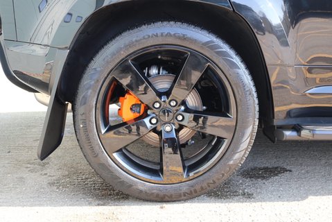 Land Rover Defender 110 BRAND NEW HARDTOP  250  TOP X-DYNAMIC SE REAR SEATS STYLED BY SEEKER  10