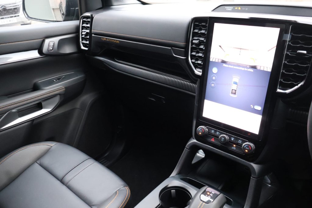 Ford Ranger NEW DEMO  SHOW ROOM MODEL WILDTRAK ECOBLUE 3.0 V6 STYLED BY SEEKER 26