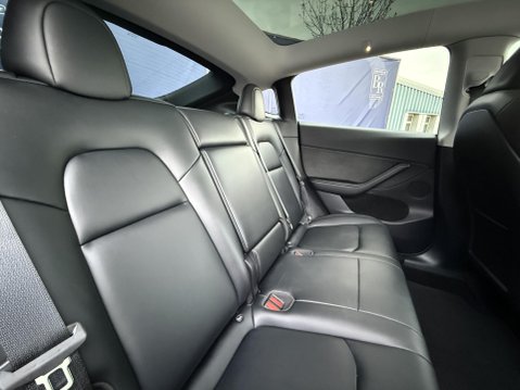 Tesla Model Y (Dual Motor) Long Range SUV 5dr Electric Auto 4WDE (384 bhp) 26
