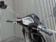 Piaggio Vespa Primavera 2021 ONLY 612 MILES NEW MOT SERVICED 50CC AUTO 36