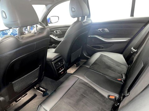BMW 3 Series 2.0 330e 12kWh M Sport Saloon 4dr Petrol Plug-in Hybrid Auto Euro 6 (s/s) ( 20
