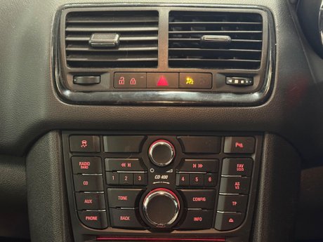 Vauxhall Meriva 1.7 CDTi Exclusiv Auto Euro 5 5dr 26