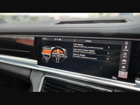 Porsche Panamera 4 10 YEARS EDITION PDK 42