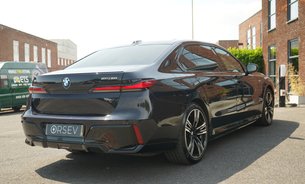BMW I7 EDRIVE50 M SPORT Ultimate Pack Theatre Screen Bowers&Wilkins No Lux Tax VQ 17