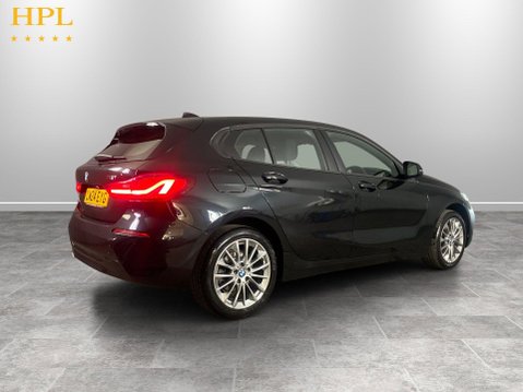 BMW 1 Series 1.5 118i SE (LCP) Hatchback 5dr Petrol DCT Euro 6 (s/s) (136 ps) Heated Sea 7