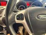 Ford Fiesta 1.25 Zetec 3dr 16