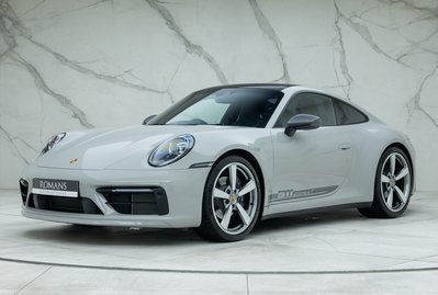 Porsche 911 Carrera T (992)
