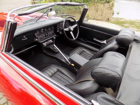 Jaguar E-Type S3 V12 Roadster 17